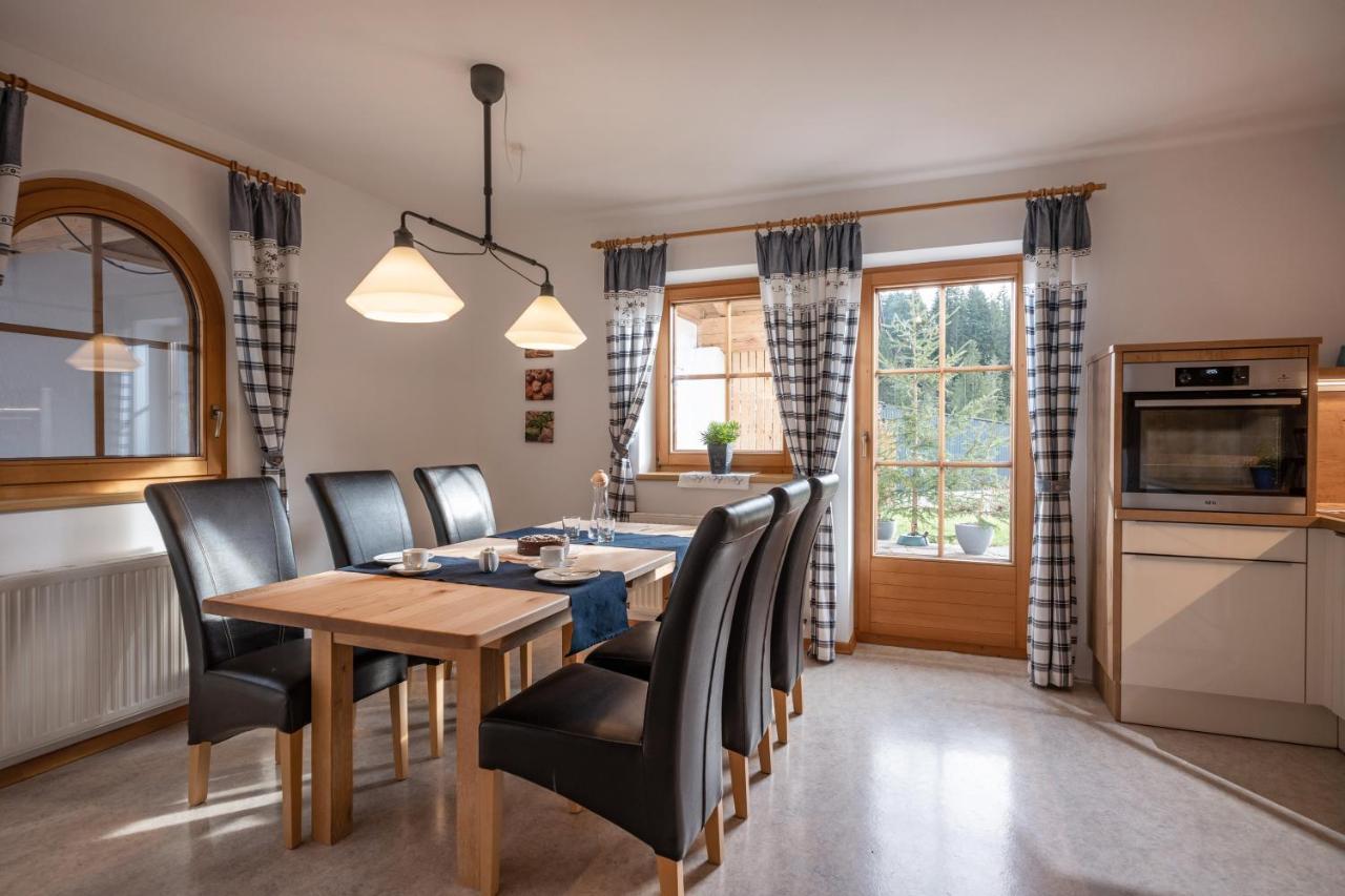 Chalet Gluecklich Sein... Елмау Екстериор снимка