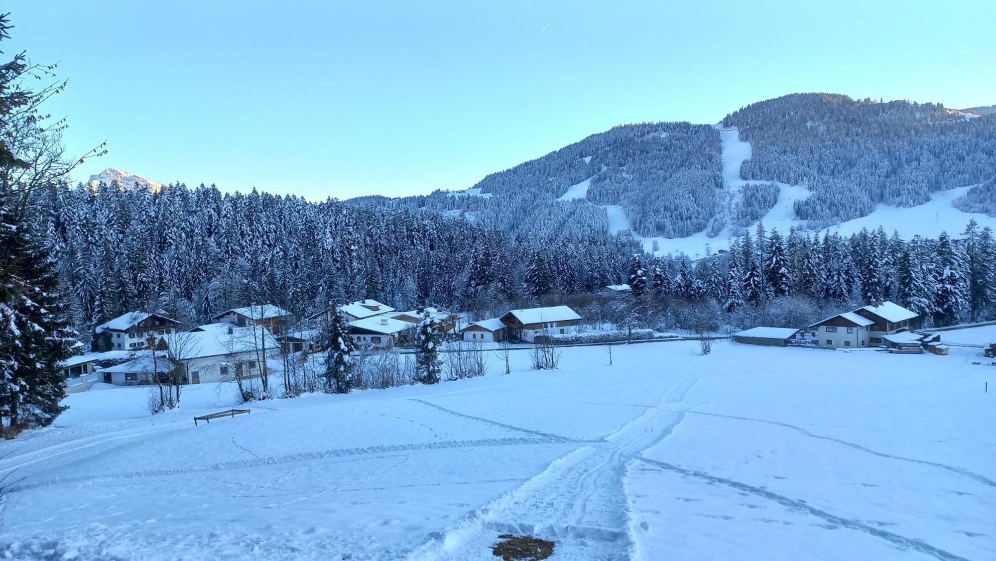 Chalet Gluecklich Sein... Елмау Екстериор снимка
