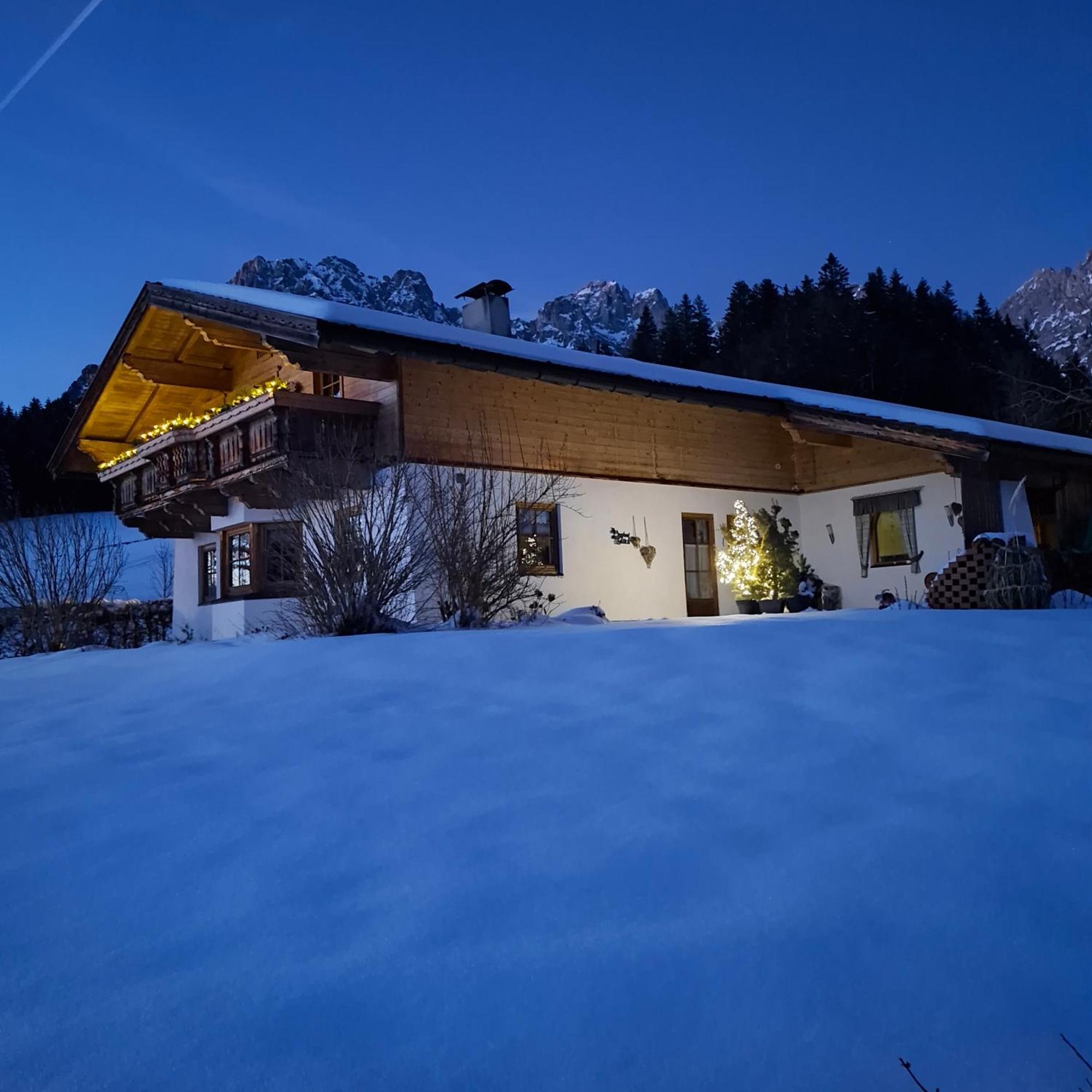 Chalet Gluecklich Sein... Елмау Екстериор снимка