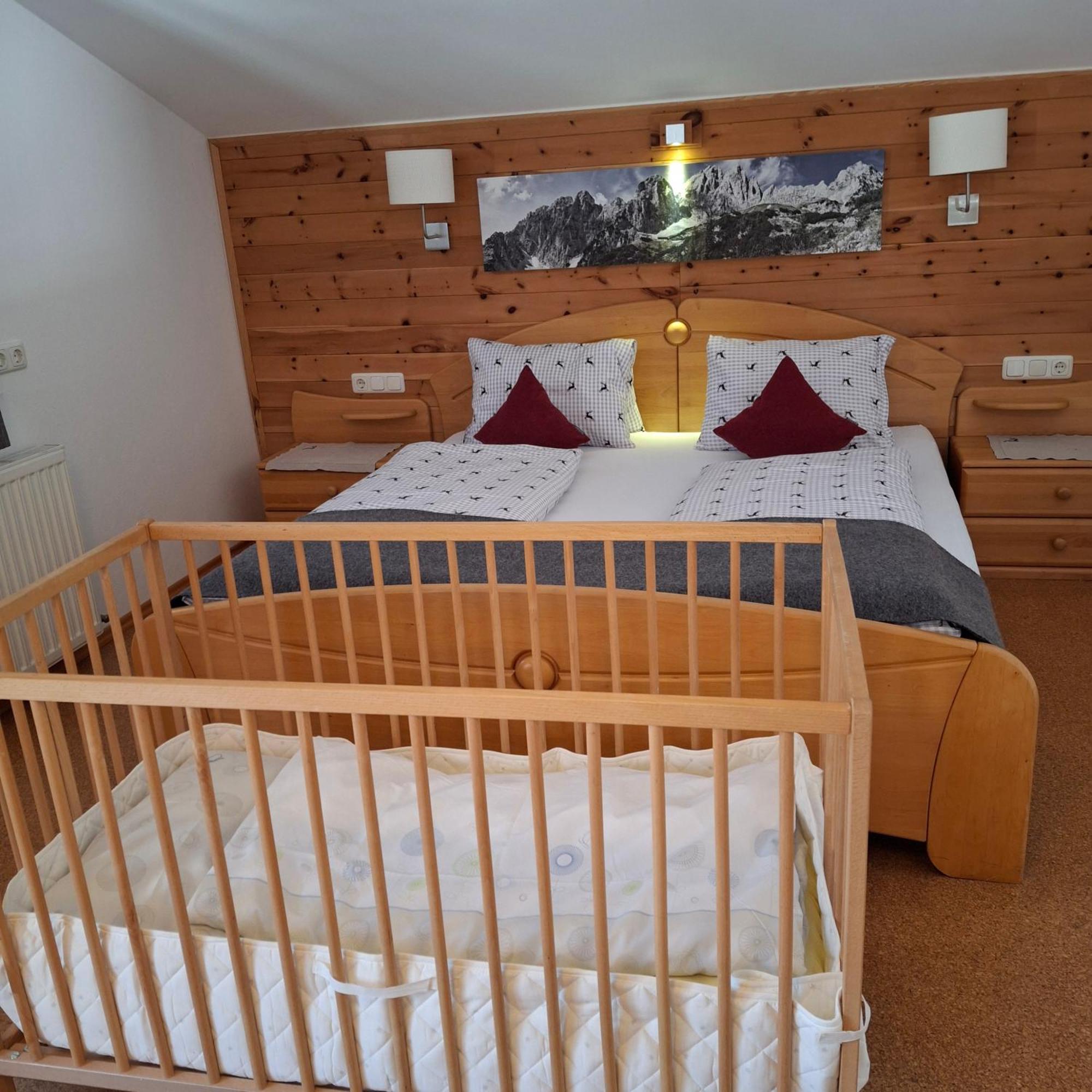 Chalet Gluecklich Sein... Елмау Екстериор снимка