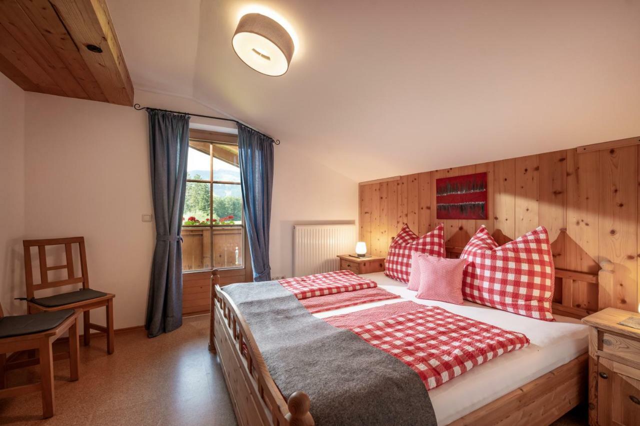 Chalet Gluecklich Sein... Елмау Екстериор снимка